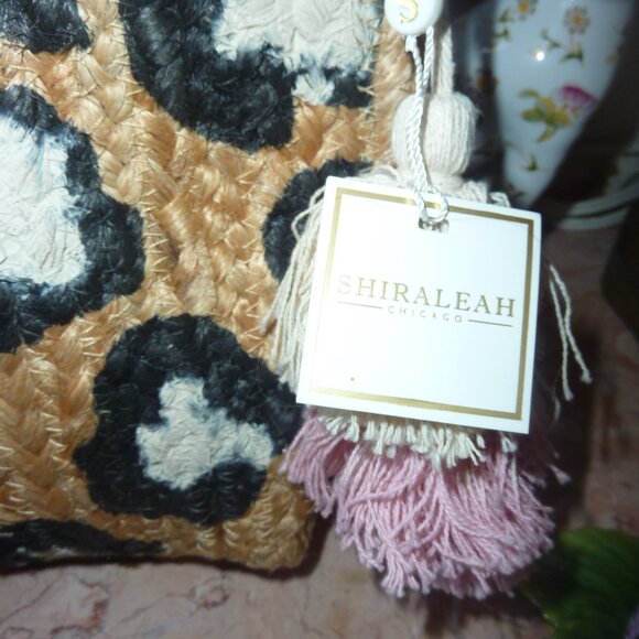 NWT Shiraleah Leopard Cheetah Straw Small Clutch Purse With Tassels - Picture 4 of 6